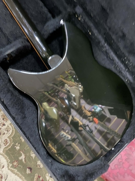 b607ad2b-5bc0-4dc4-8ba8-f9b41ee5f059