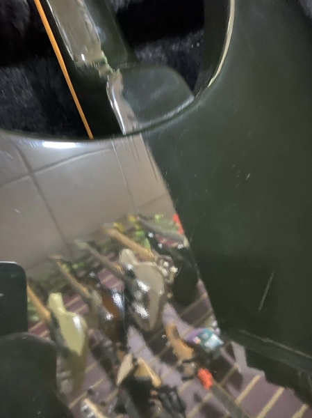 c76390fa-a4d0-41e3-b8b1-8396629768ed